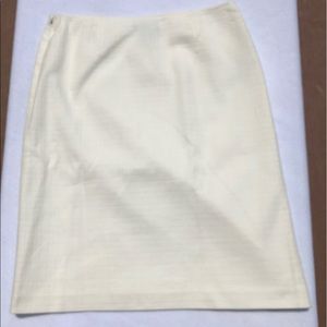 Anne Taylor size 4 work Skirt